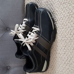 state street sneakers